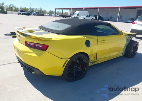 2017 Chevrolet Camaro 1Ss z USA, uszkodzony, nr VIN 1G1FF3D78H0171357